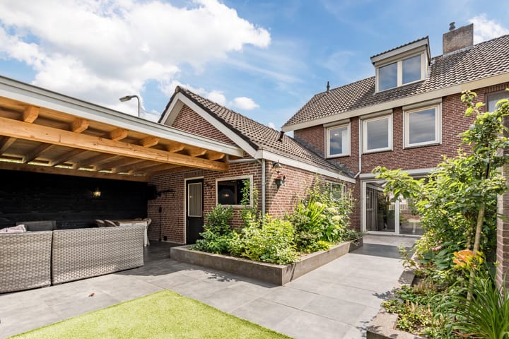 Foto 3 van Korenbloemstraat 6