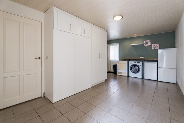 Foto 11 van Korenbloemstraat 6