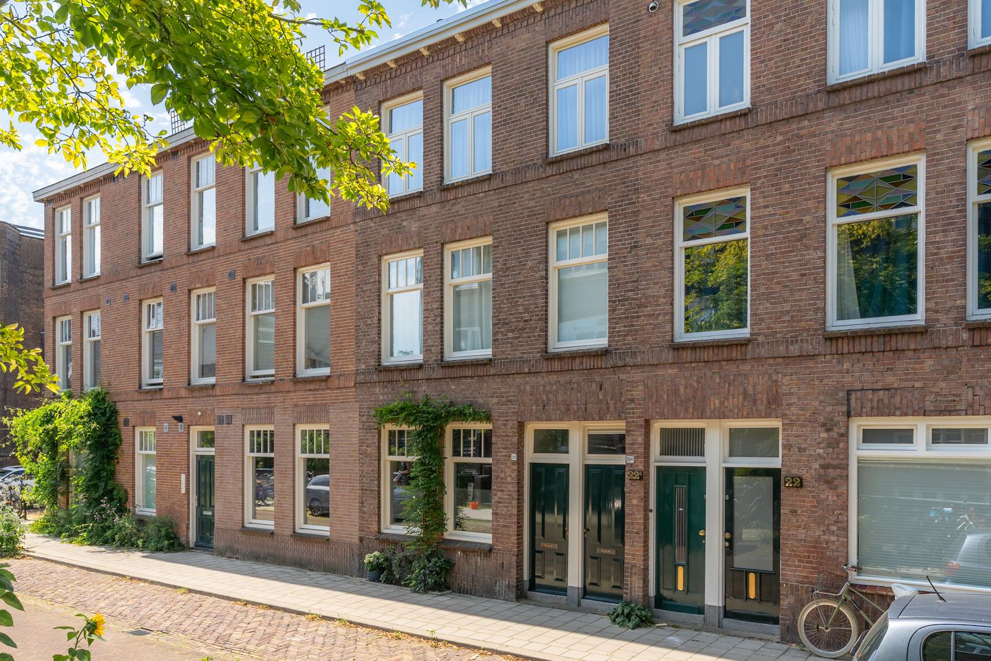 Photo 5 of Admiraal van Gentstraat 20