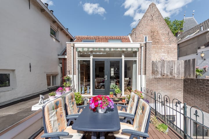 Photo 2 of Voorstraat 4-I