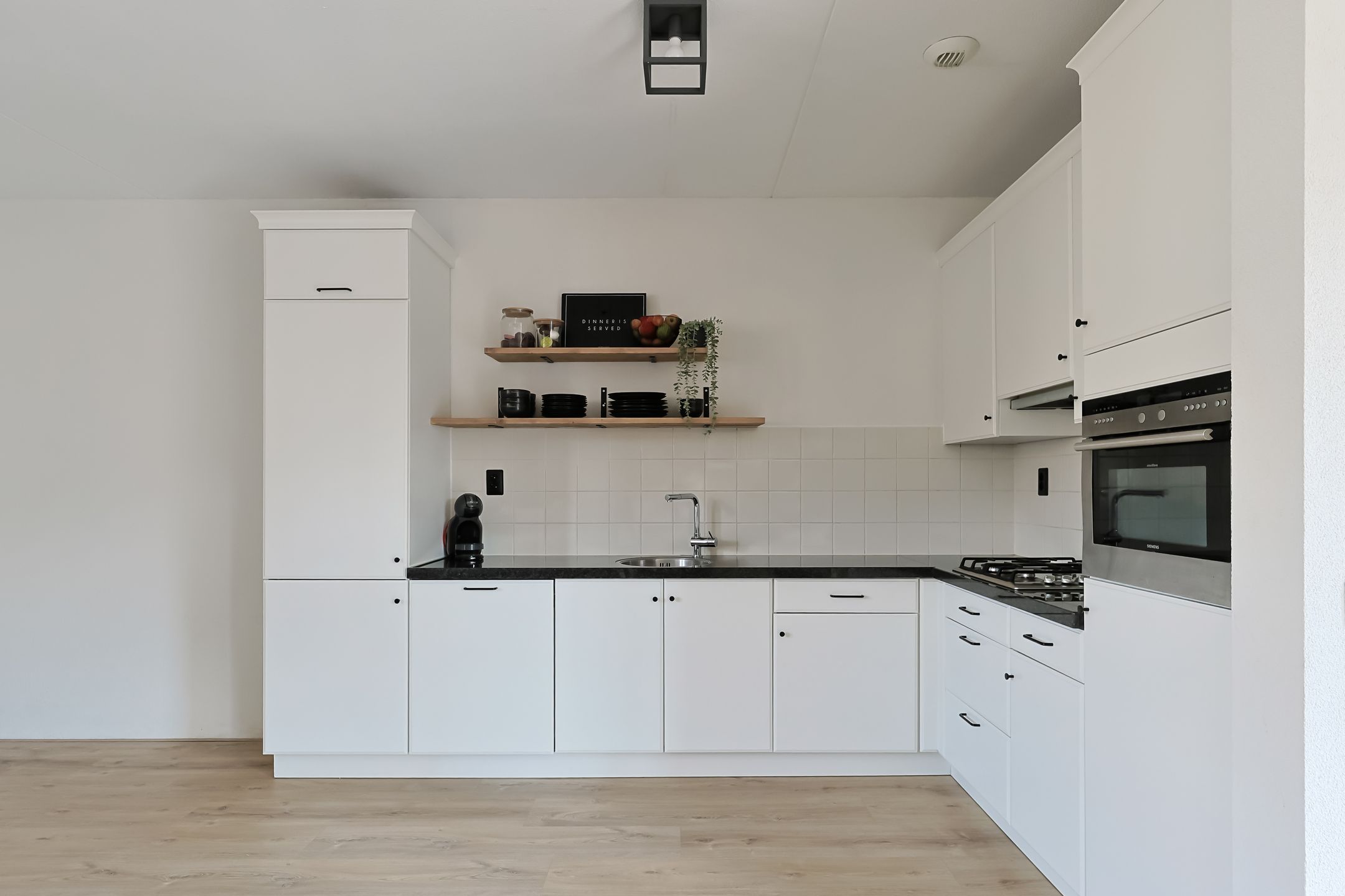 Photo 15 of Kooikerstraat 30