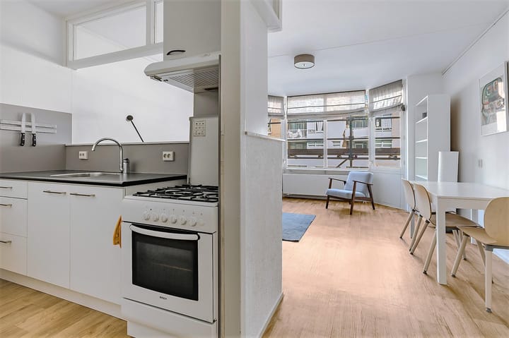 Foto 10 van Commelinstraat 310