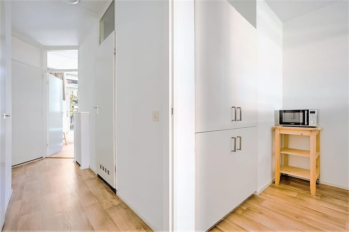 Foto 14 van Commelinstraat 310