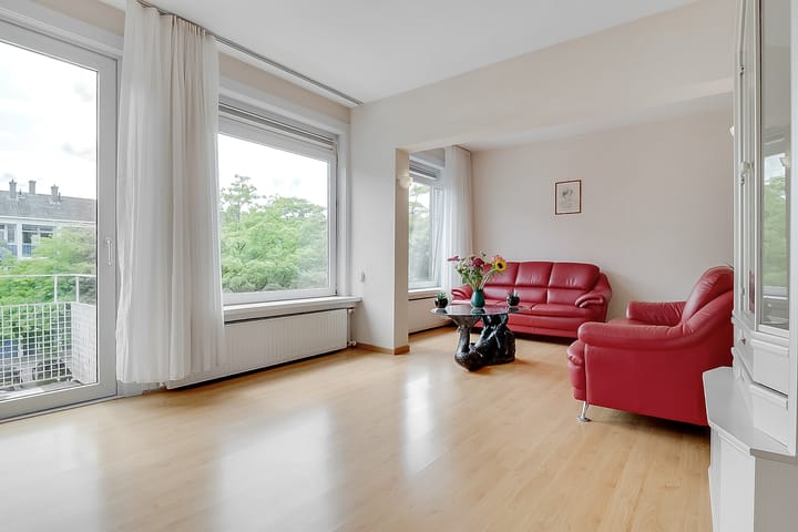 Foto 10 van Johan van Soesdijkstraat 30-II