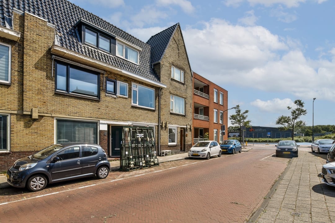 Foto 1 van Hertzogstraat 35