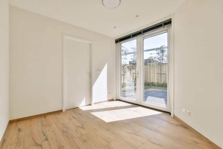 Foto 10 van Hertzogstraat 35