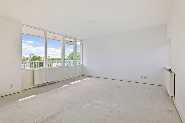 Photo 11 of Arent Janszoon Ernststraat 727-A