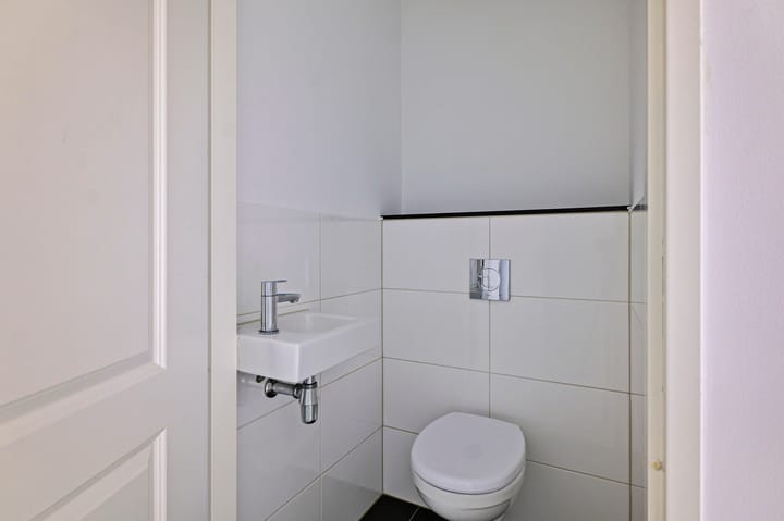 Photo 16 of Arent Janszoon Ernststraat 727-A