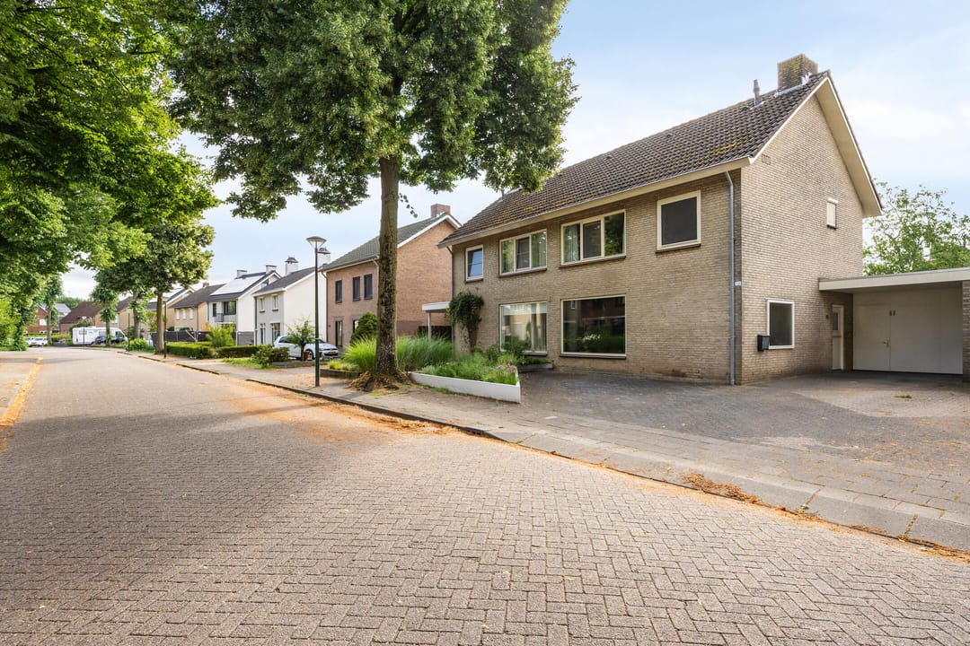 Foto 2 van Bisschop van Mierlostraat 114