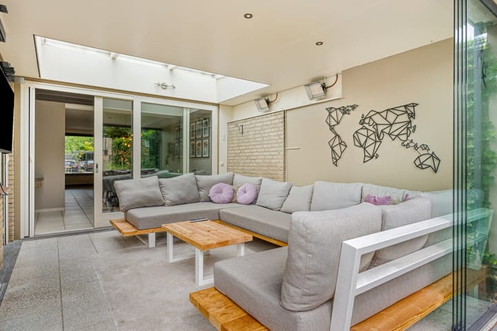 Foto 18 van Bisschop van Mierlostraat 114