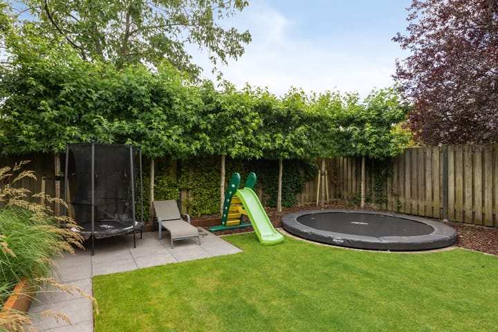 Foto 33 van Bisschop van Mierlostraat 114