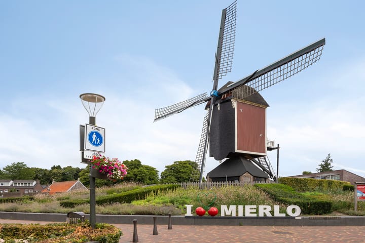 Foto 36 van Bisschop van Mierlostraat 114