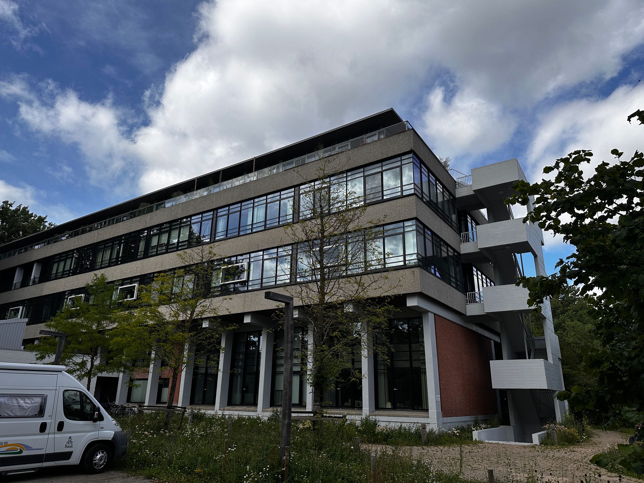 Photo 3 of Van Schendelstraat 1-41