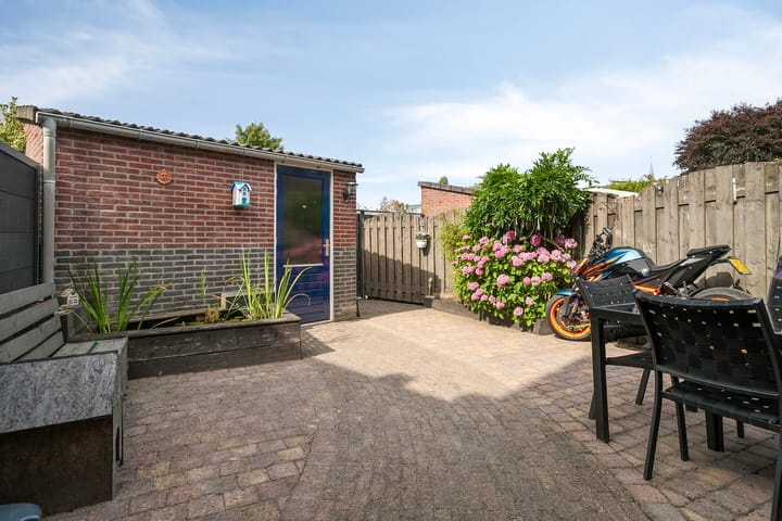 Photo 2 of Vossenburchkade 70