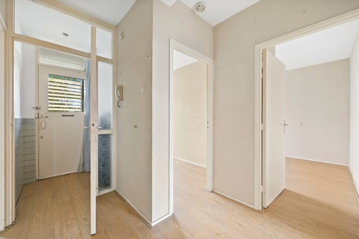 Foto 10 van Prins Hendrikplein 39