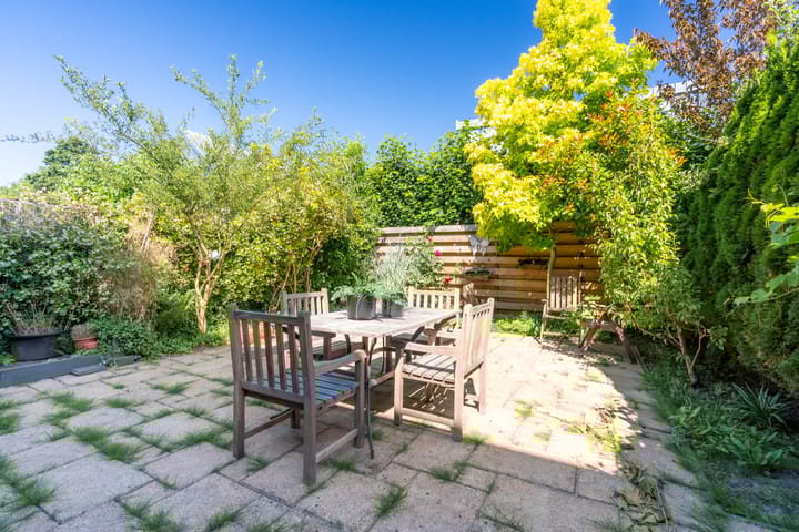 Photo 7 of Rechtsbuitenstraat 4