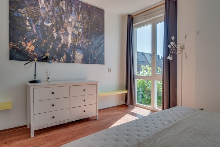 Photo 23 of Rechtsbuitenstraat 4