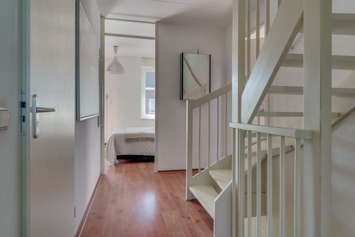 Photo 28 of Rechtsbuitenstraat 4