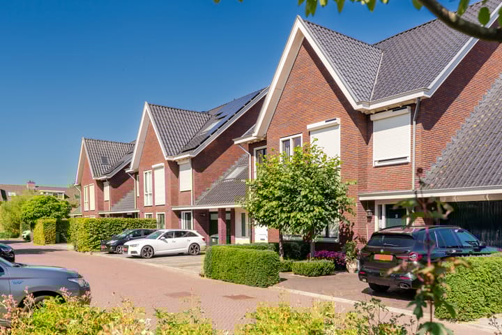 Photo 38 of Rechtsbuitenstraat 4