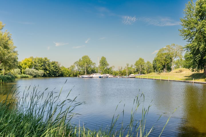 Photo 41 of Rechtsbuitenstraat 4