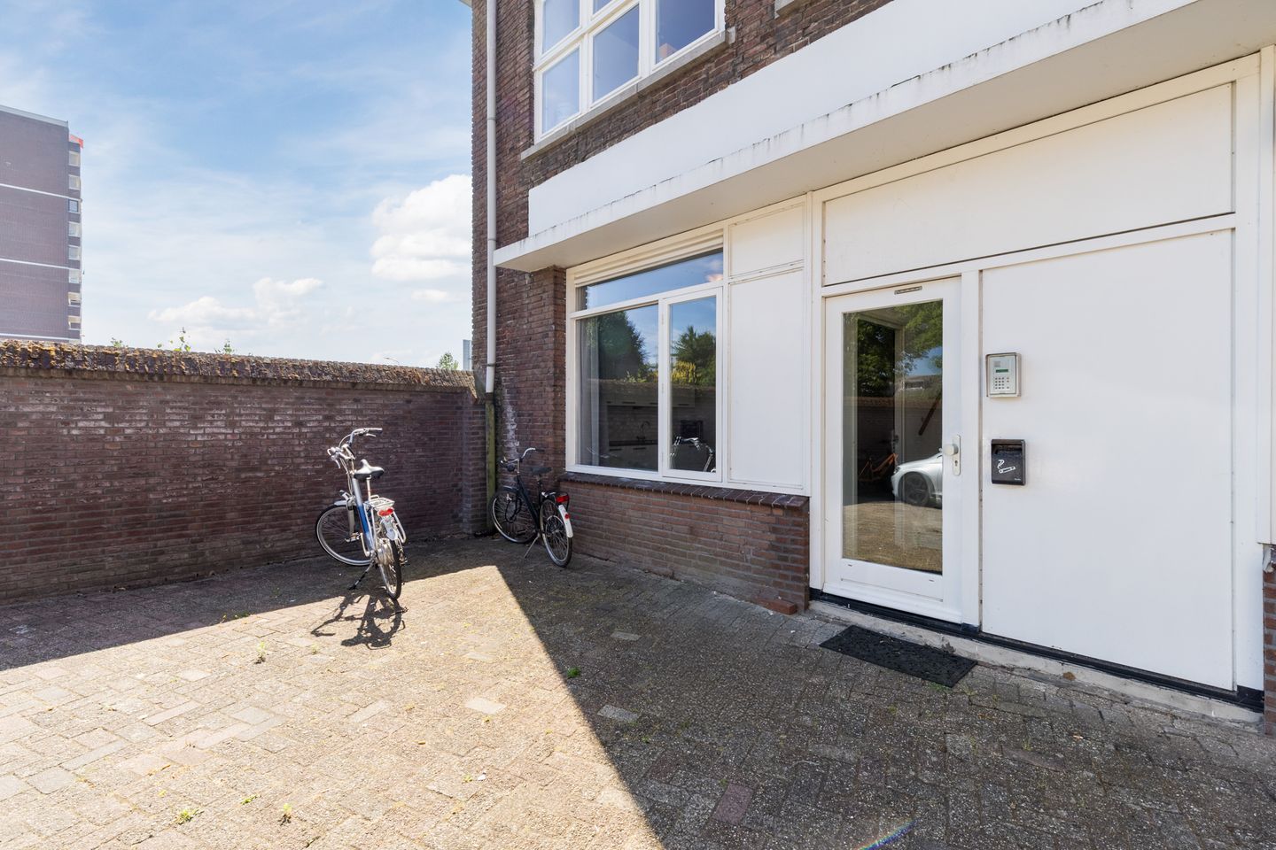 Photo 25 of Oude Torenstraat 57