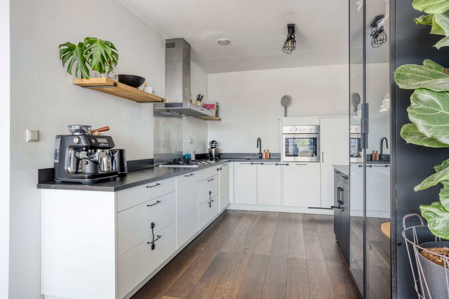 Foto 10 van Johan Hofmanstraat 252