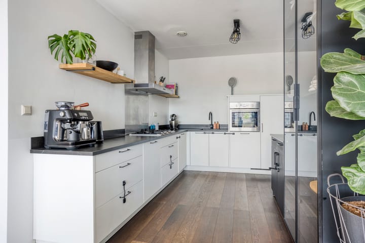 Foto 10 van Johan Hofmanstraat 252