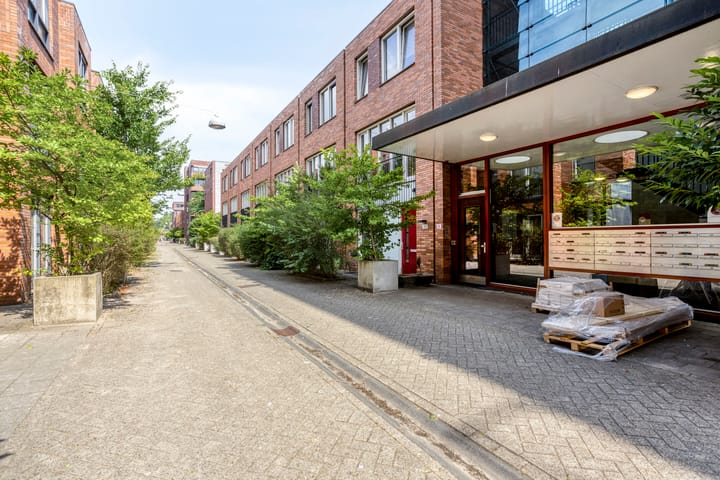 Foto 27 van Johan Hofmanstraat 252