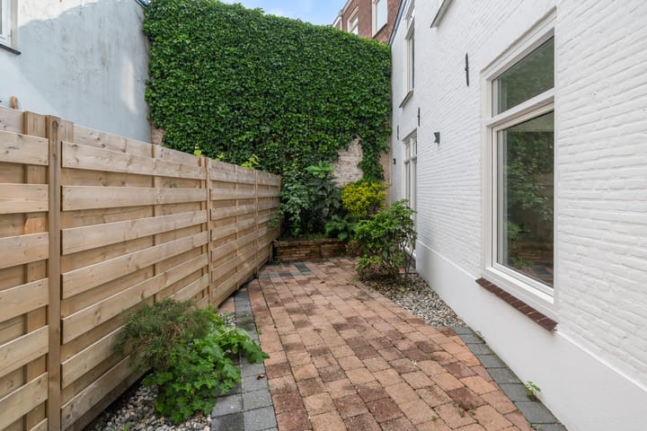 Foto 30 van Regentesselaan 158