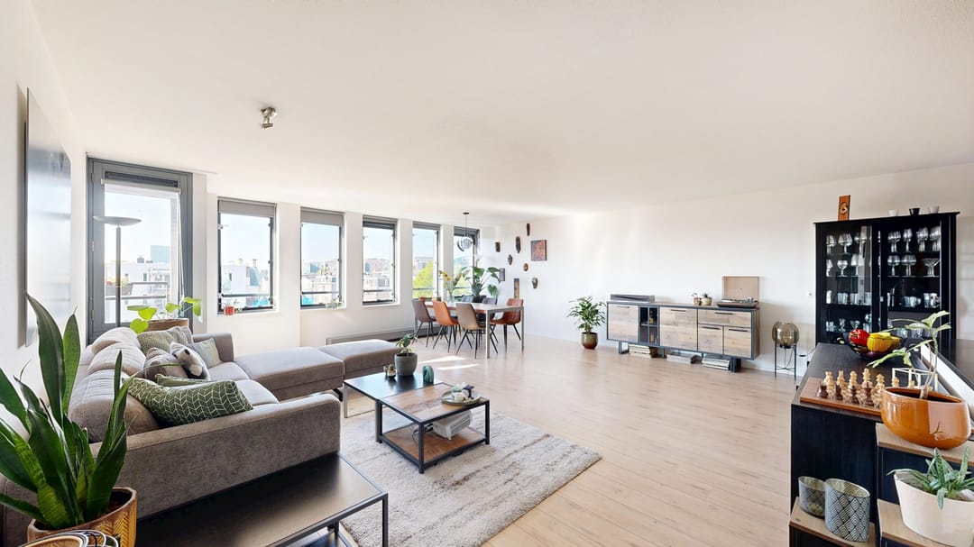 Foto 2 van Valkenburgerstraat 42-D