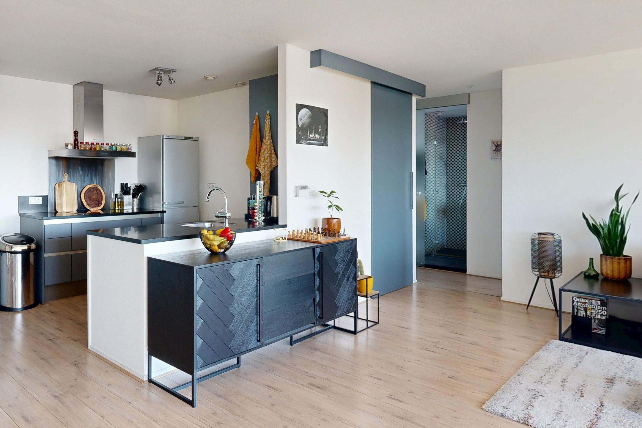 Foto 15 van Valkenburgerstraat 42-D