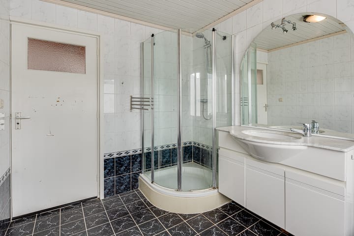 Foto 26 van Buitenweg 12