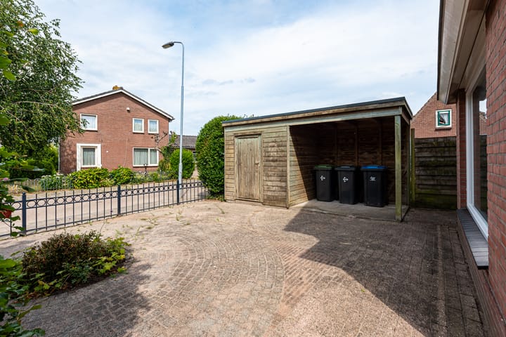 Foto 10 van Buitenweg 12