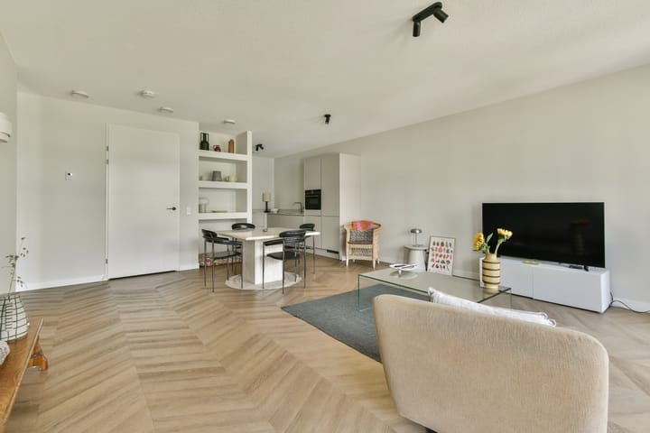 Foto 7 van Mangoweg 199