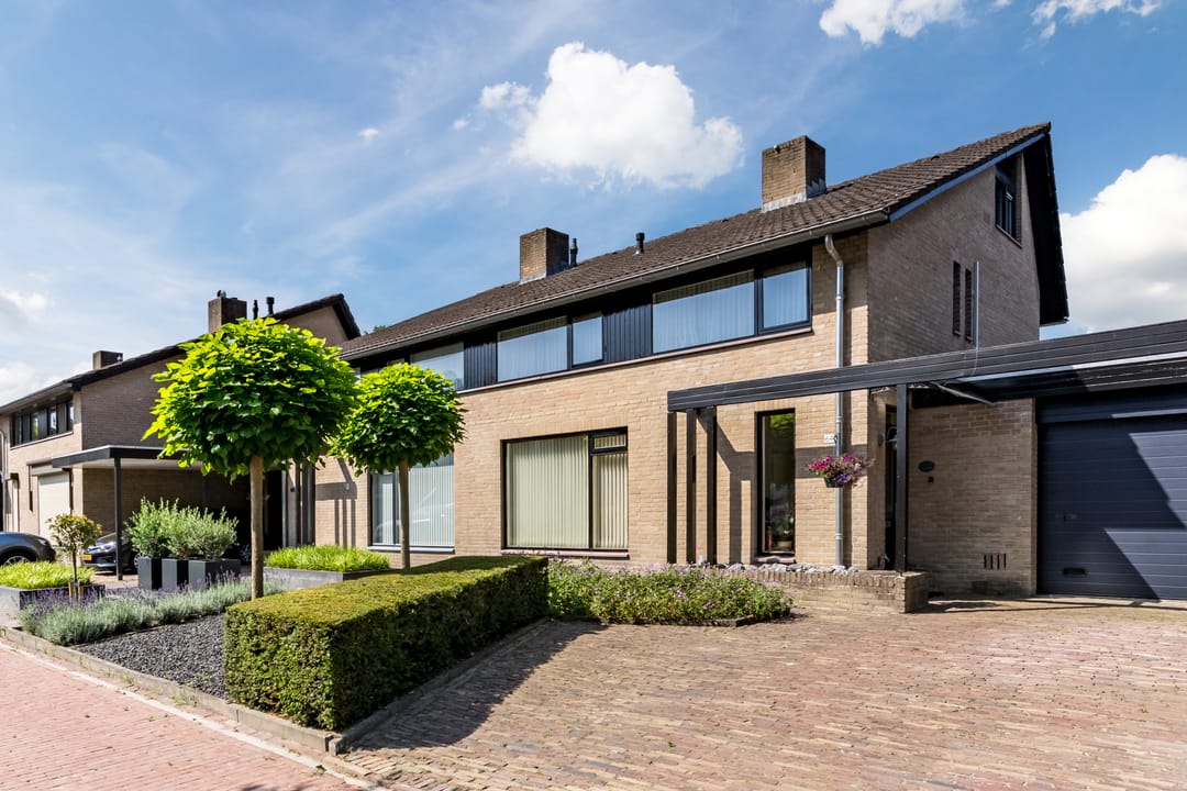 Foto 1 van Margrietstraat 64