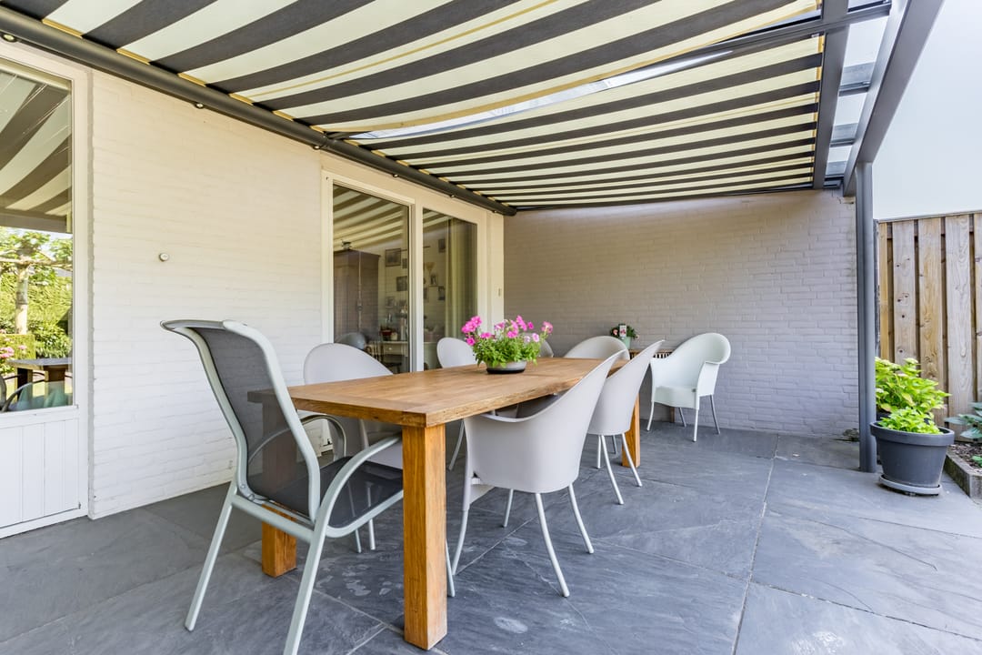 Foto 41 van Margrietstraat 64