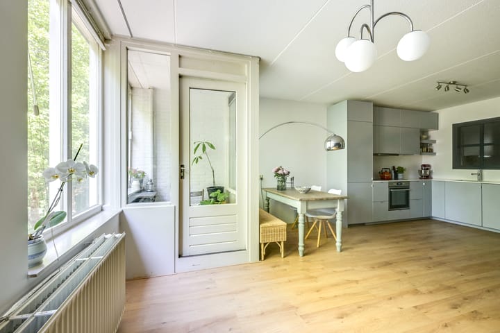 Photo 11 of M.A. de Ruyterstraat 42