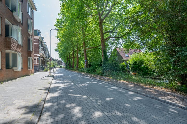 Photo 22 of M.A. de Ruyterstraat 42