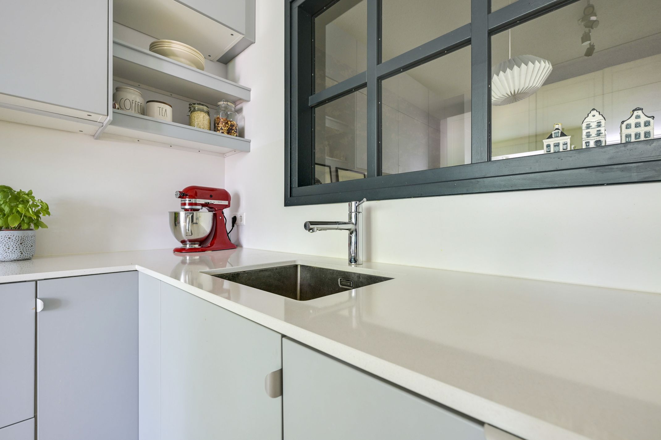 Foto 24 van M.A. de Ruyterstraat 42