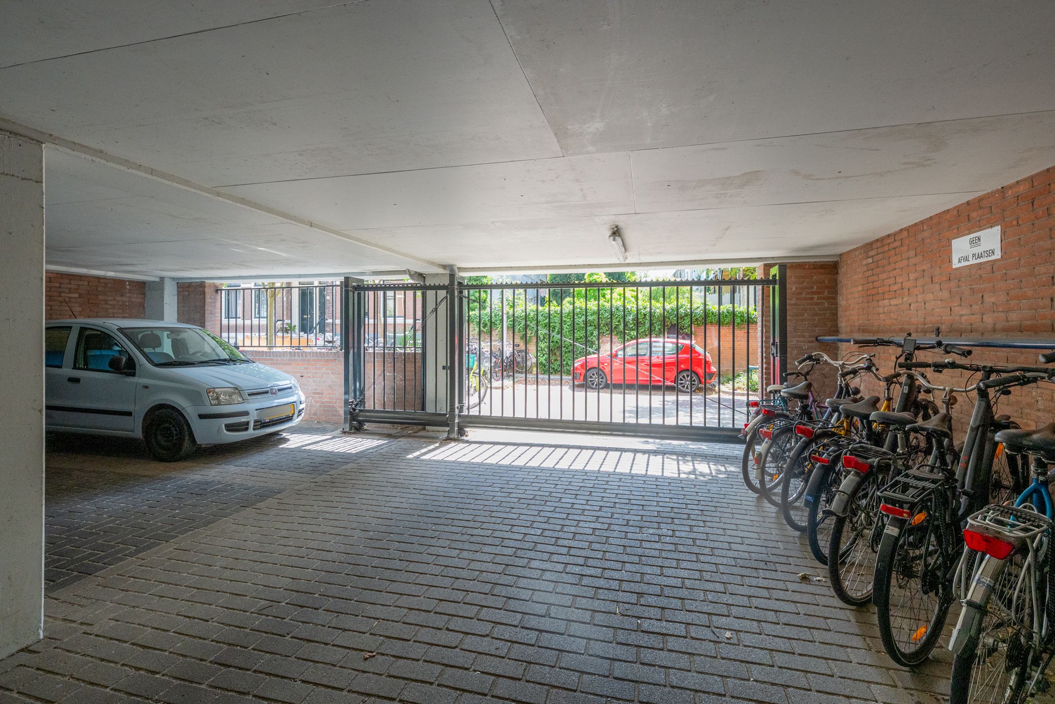 Foto 39 van M.A. de Ruyterstraat 42