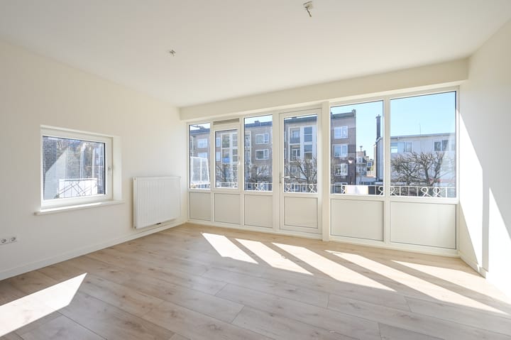 Photo 1 of Schiedamseweg 177