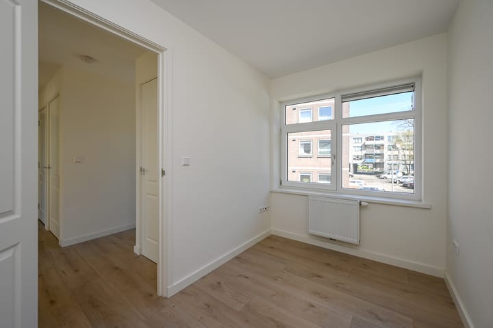 Photo 9 of Schiedamseweg 177