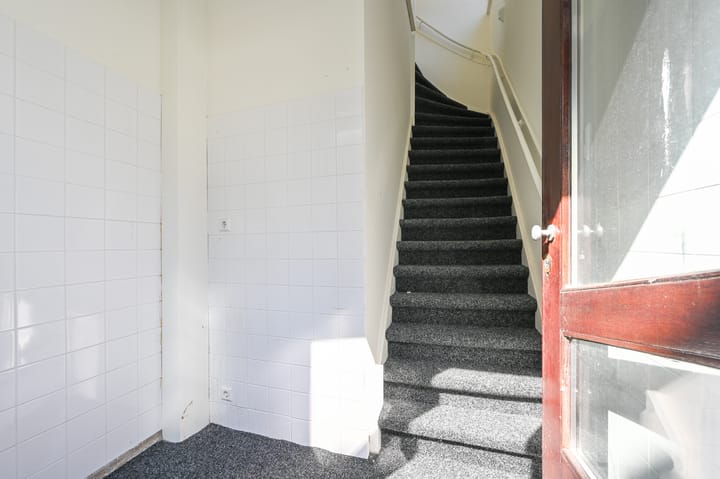 Photo 19 of Schiedamseweg 177