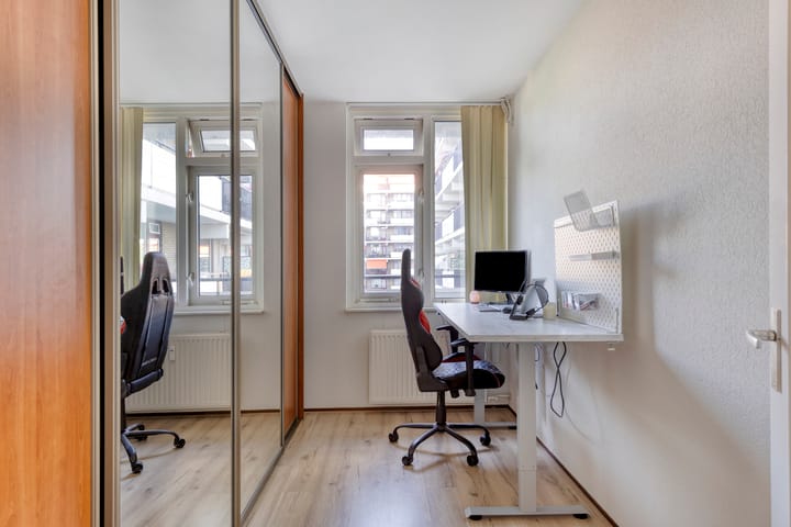 Foto 15 van Hammarskjöldlaan 413