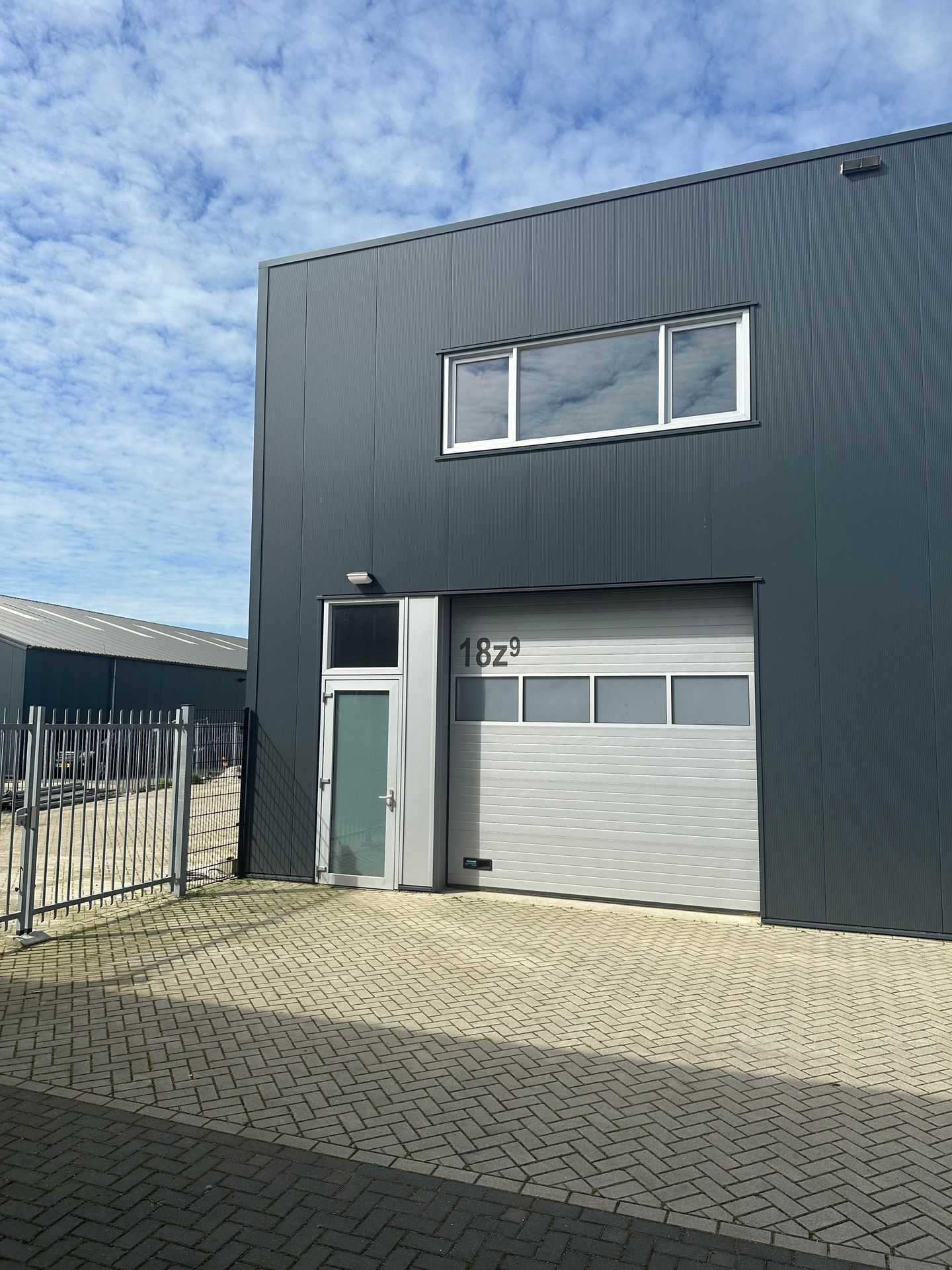 View photo 4 of Industrieweg 18-z9