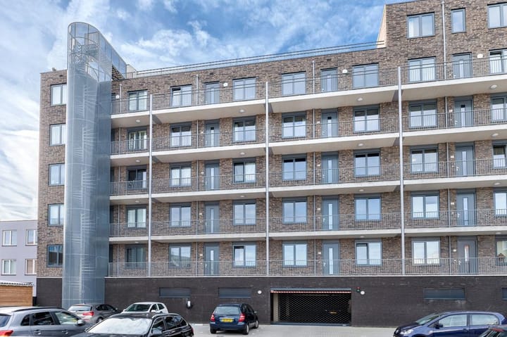 Foto 2 van Colognekaai 8-D