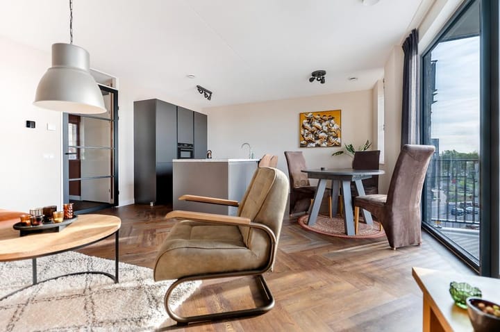 Foto 6 van Colognekaai 8-D