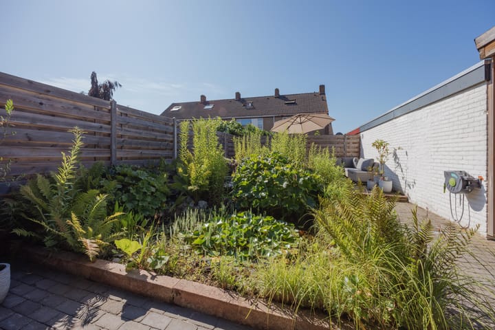 Foto 37 van Begoniastraat 7