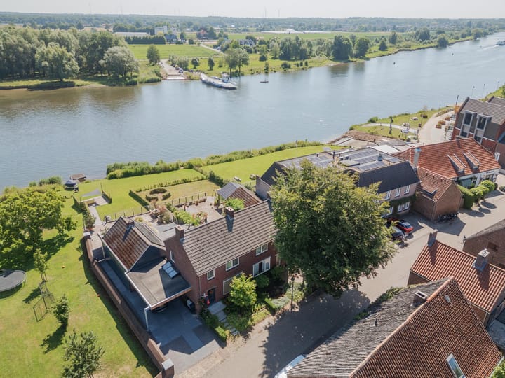 Foto 2 van Veerweg 7