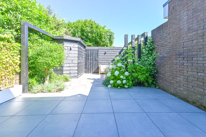 Photo 33 of Hyacinthenstraat 34